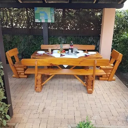 In With Seaview, Balcony, Air Condition, Wifi Apartment *